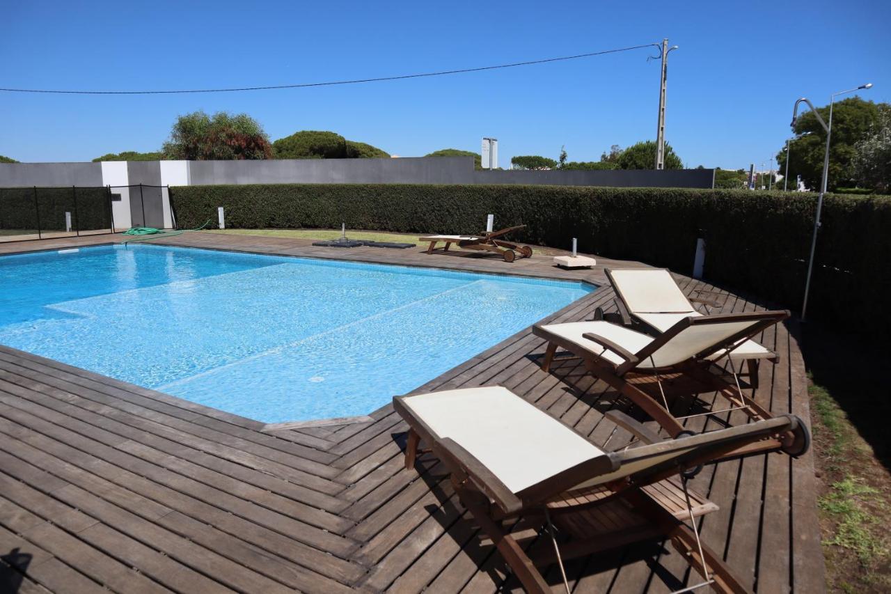 Villa Dos Salgados, 5Bdr, Beach Front, Near Salgados Golf Club Guia  Exterior photo