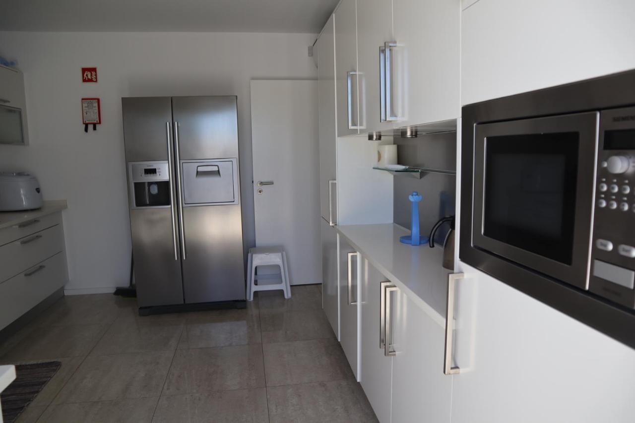 Villa Dos Salgados, 5Bdr, Beach Front, Near Salgados Golf Club Guia  Exterior photo