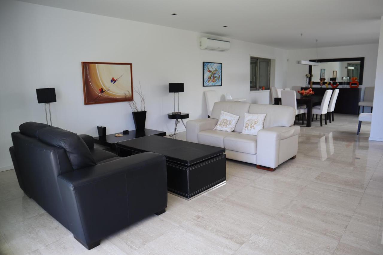 Villa Dos Salgados, 5Bdr, Beach Front, Near Salgados Golf Club Guia  Exterior photo