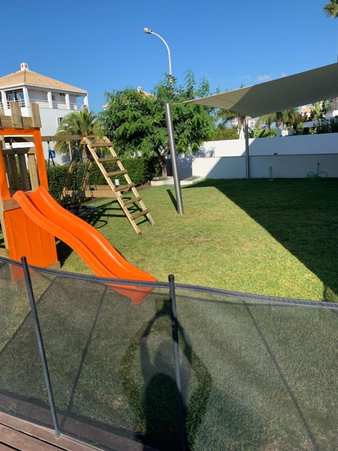 Villa Dos Salgados, 5Bdr, Beach Front, Near Salgados Golf Club Guia  Exterior photo
